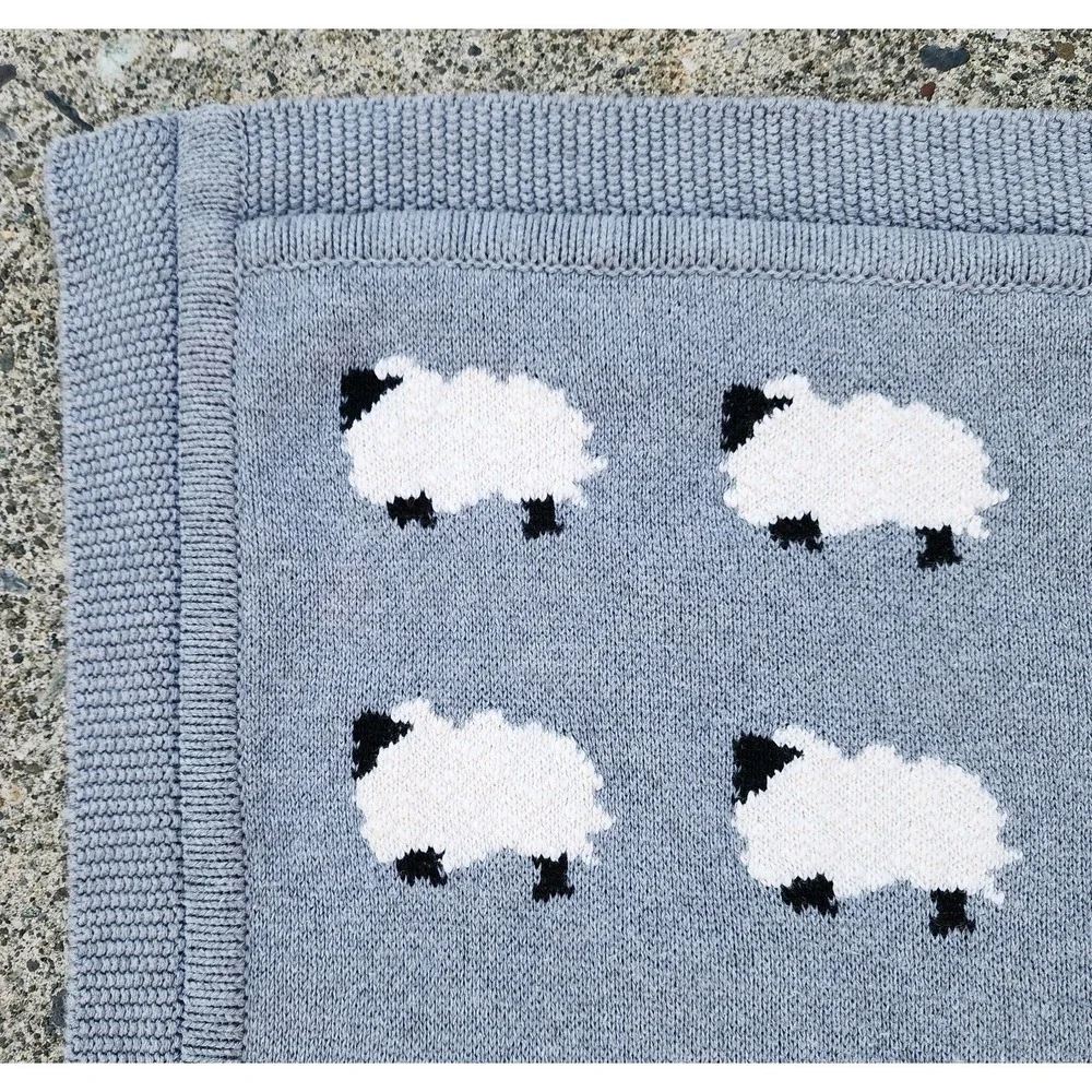 Knit 100% Cotton Baby Blanket Sheep Design 39x32 Gray Farm Cozy Throw
